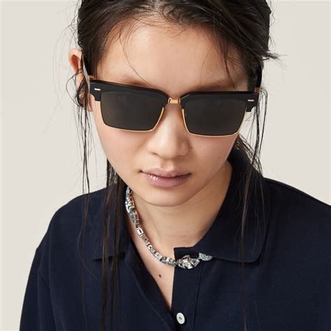 monturas miu miu|Gafas De Sol Miu Miu Runway Lentes Gris Claro .